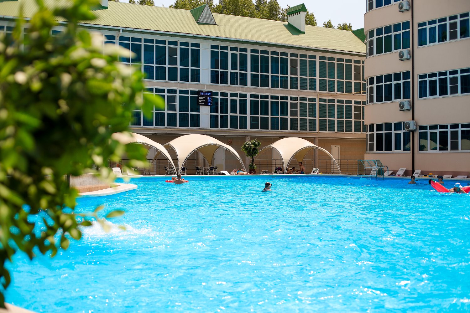 в санаторно-курортном комплексе